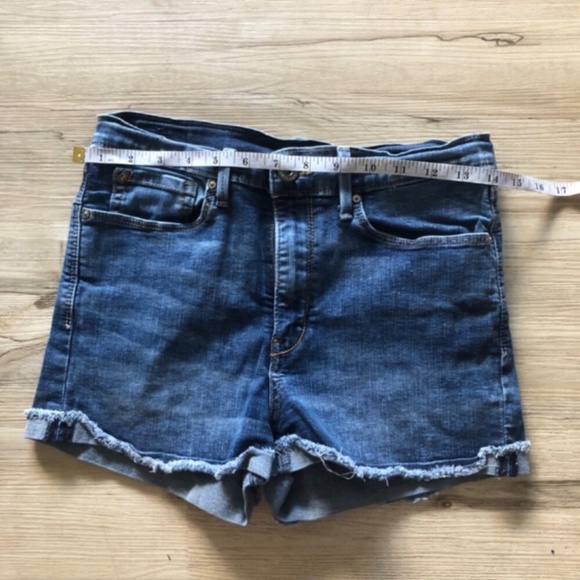 Denizen by Levi’s High Rise Shortie Shorts - Picture 7 of 7
